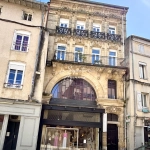 Appartement T3 lumineux de 93m² au centre-ville d'Agen