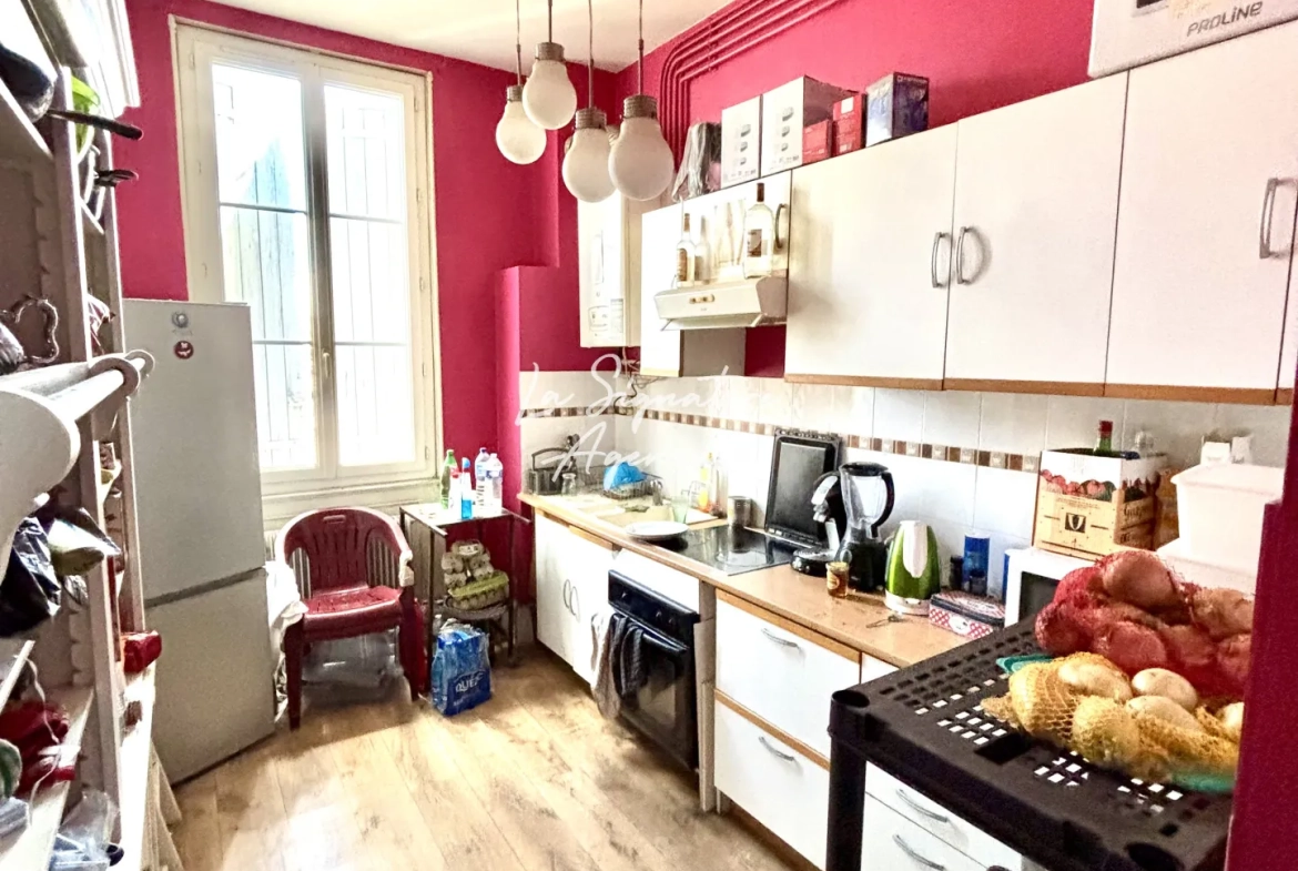 Appartement T3 lumineux de 93m² au centre-ville d'Agen 