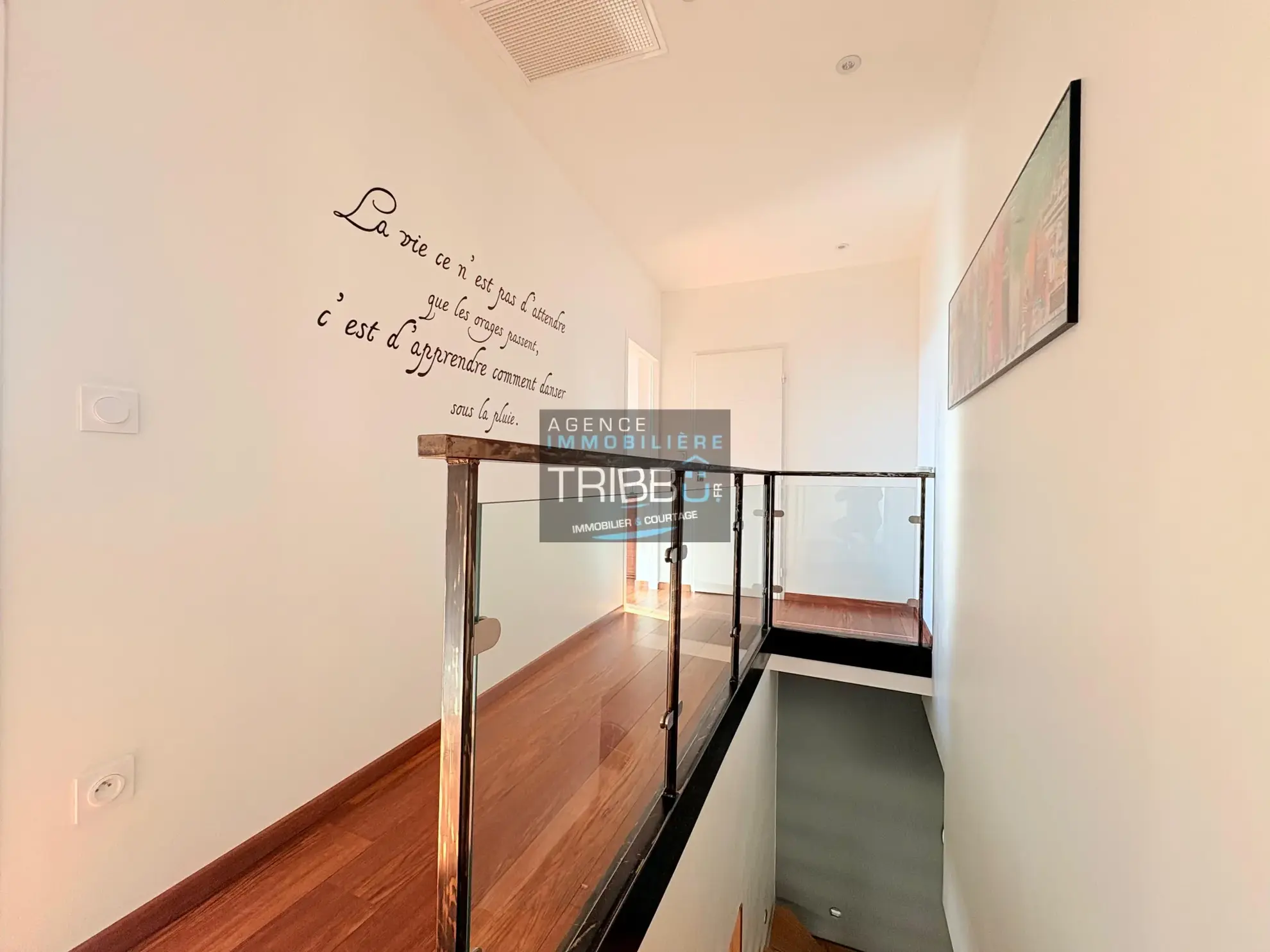 Maison de village de 92 m² avec garage à Pollestres - Confort et charme au centre 