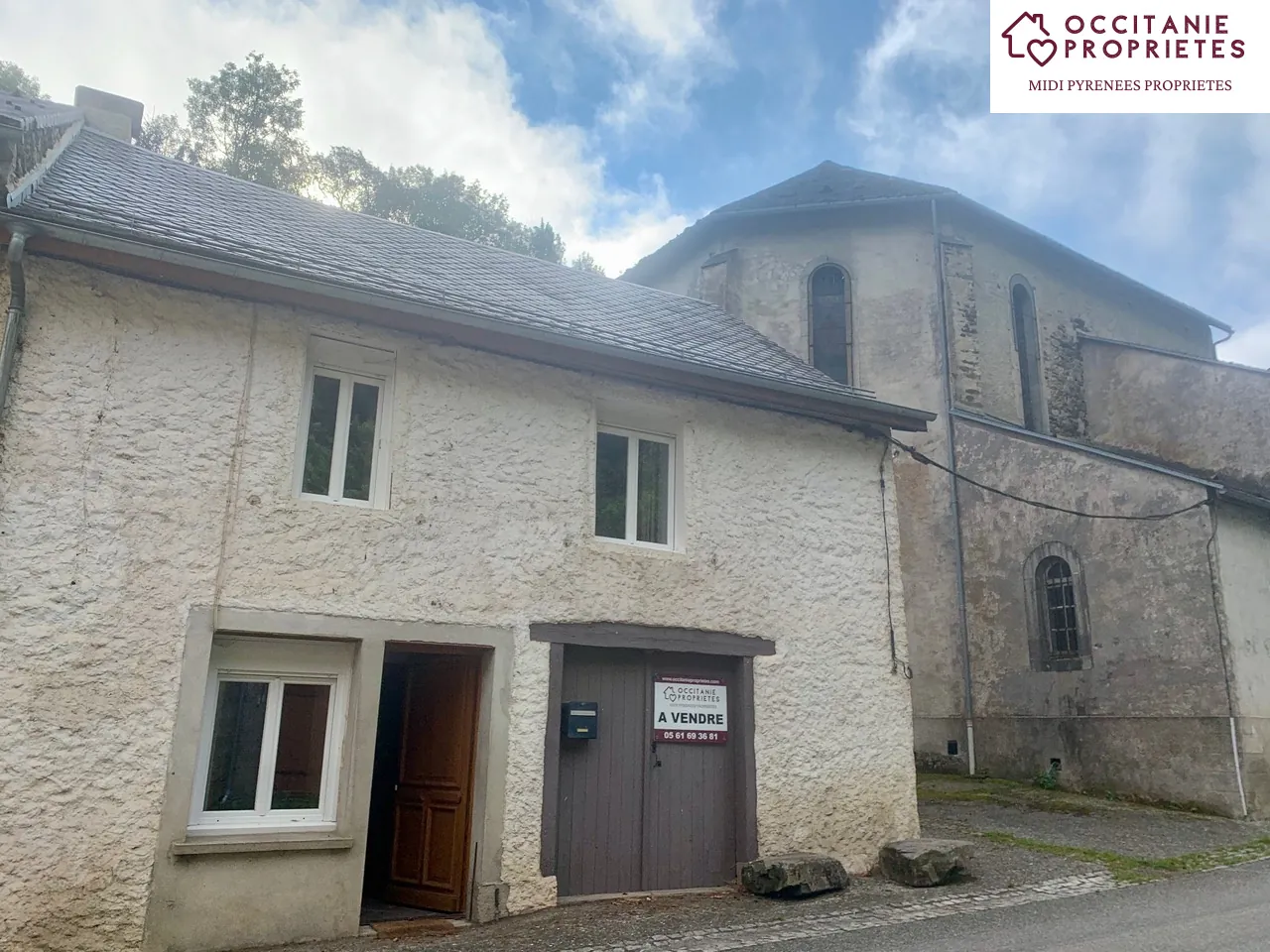 Magnifique maison de village rénovée avec 3 chambres et jardin à Le Port 