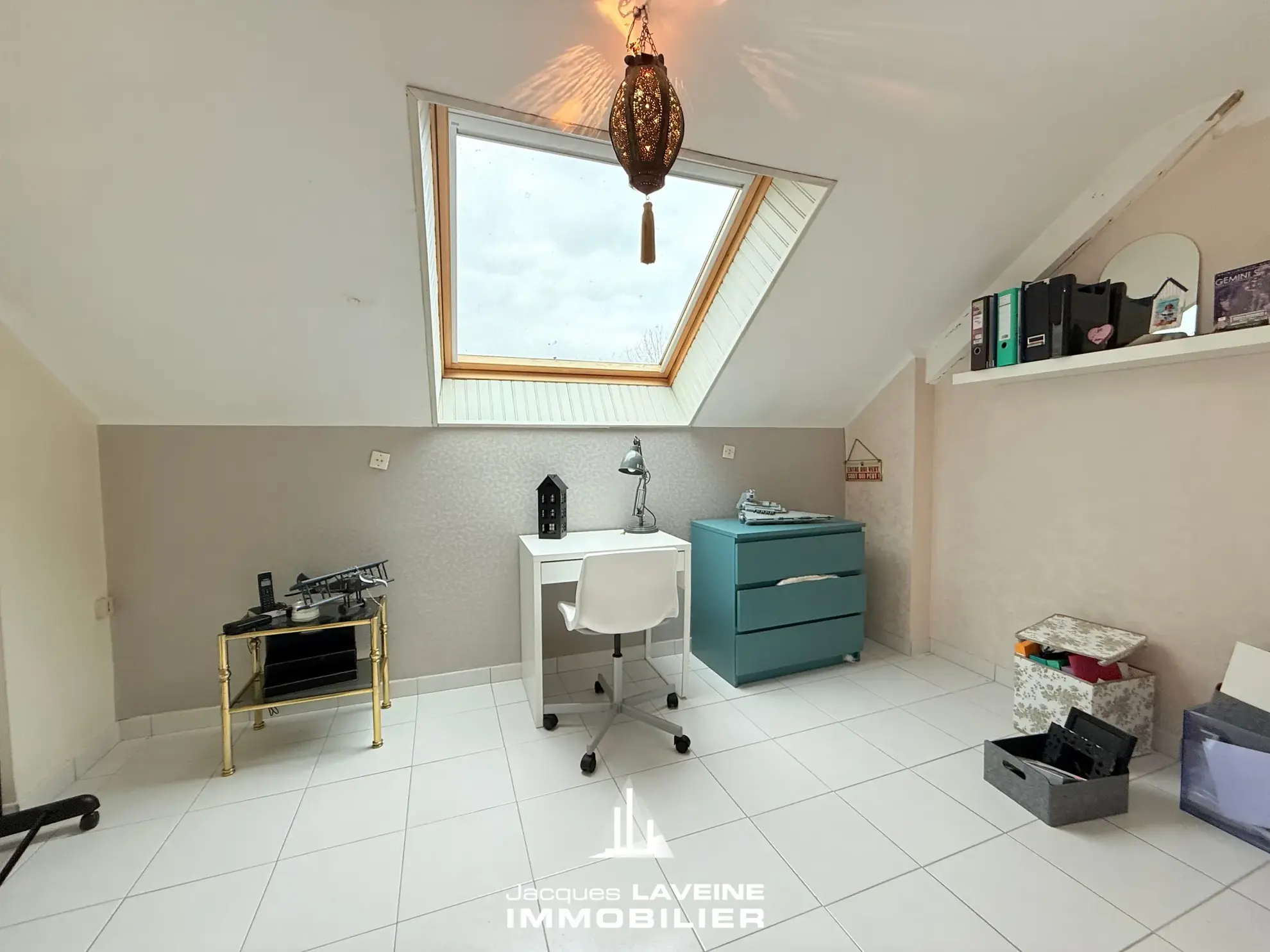 Belle maison 7 pièces de 134m² à Noisseville proche de Metz avec terrasse et garages 