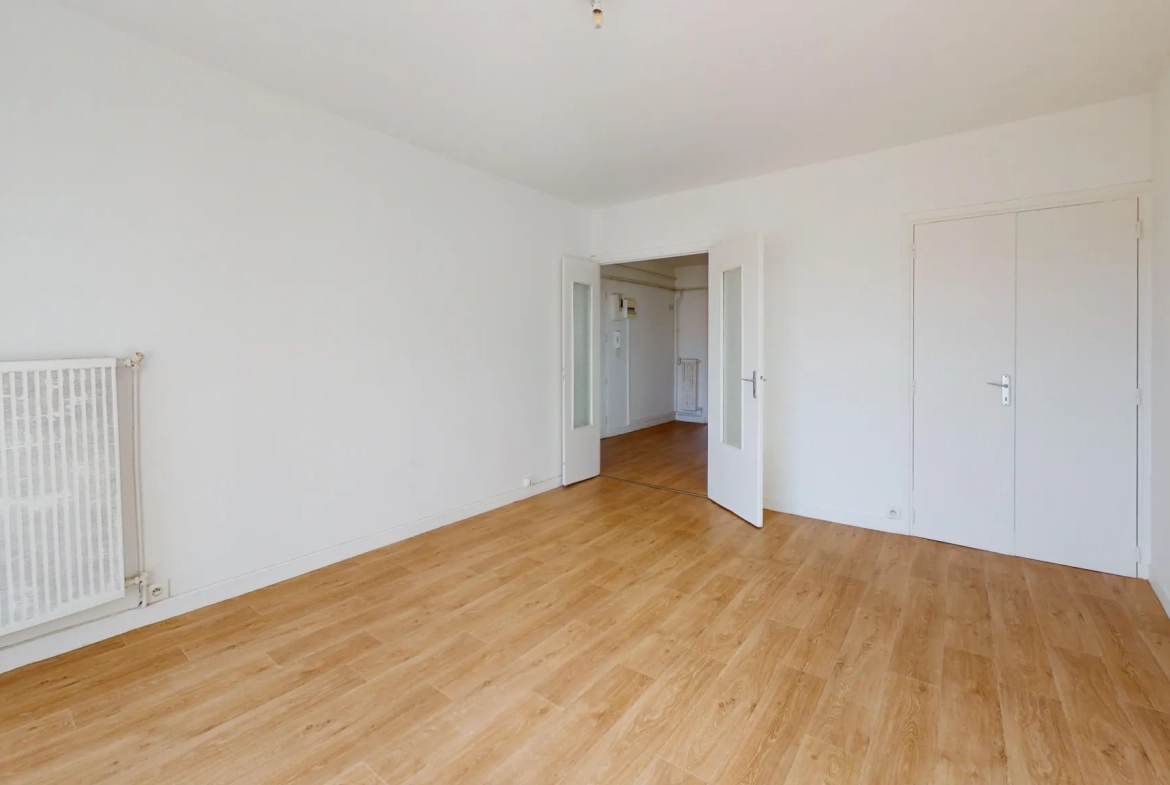 Charmant appartement T3 de 65 m² avec terrasse à Toulouse près du métro Patte d'Oie 