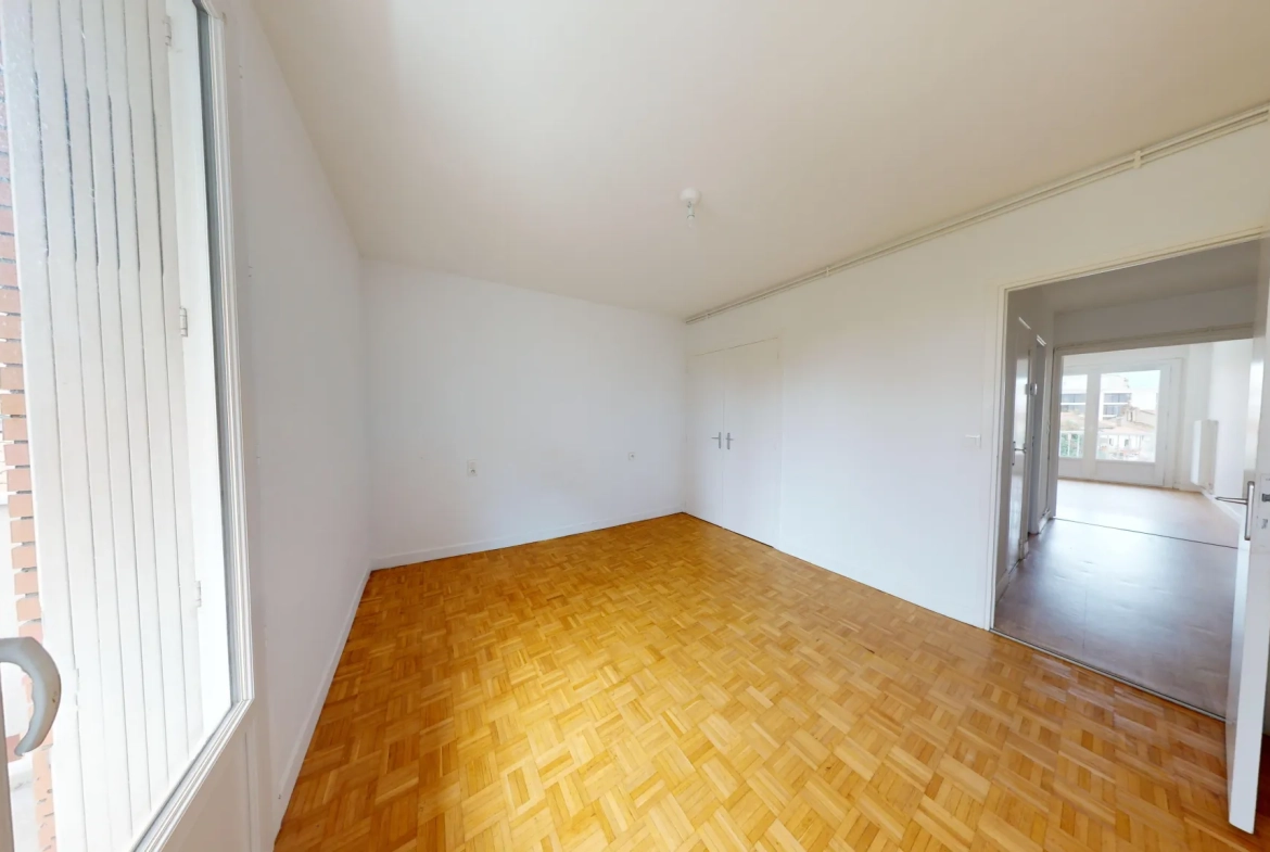 Charmant appartement T3 de 65 m² avec terrasse à Toulouse près du métro Patte d'Oie 