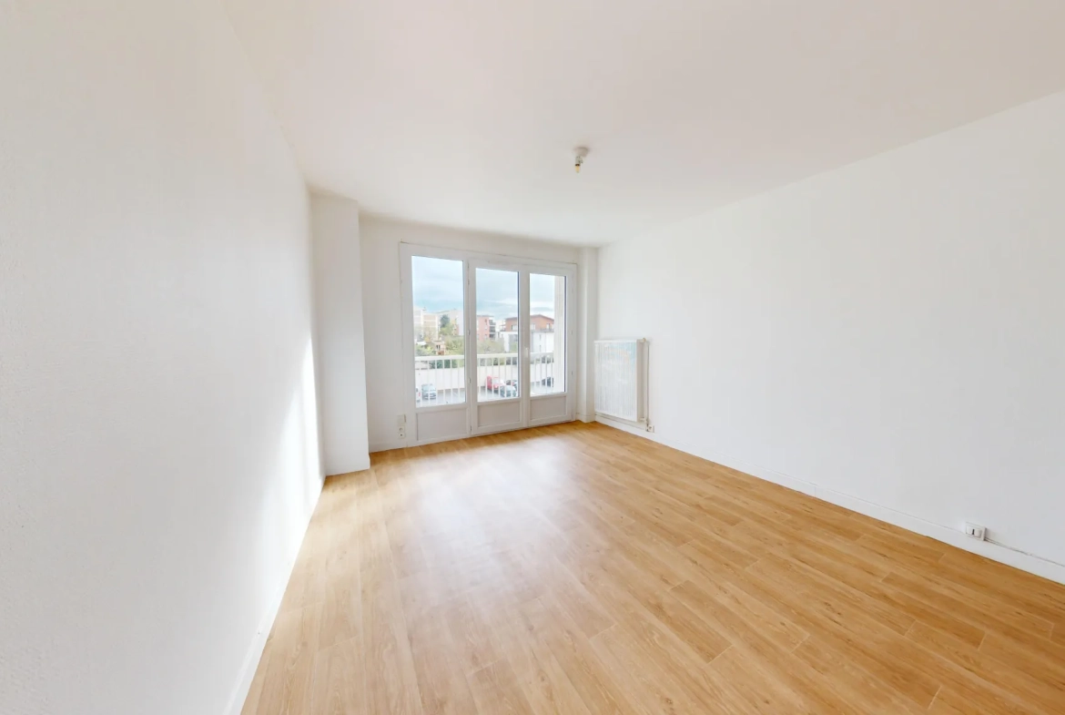 Charmant appartement T3 de 65 m² avec terrasse à Toulouse près du métro Patte d'Oie 