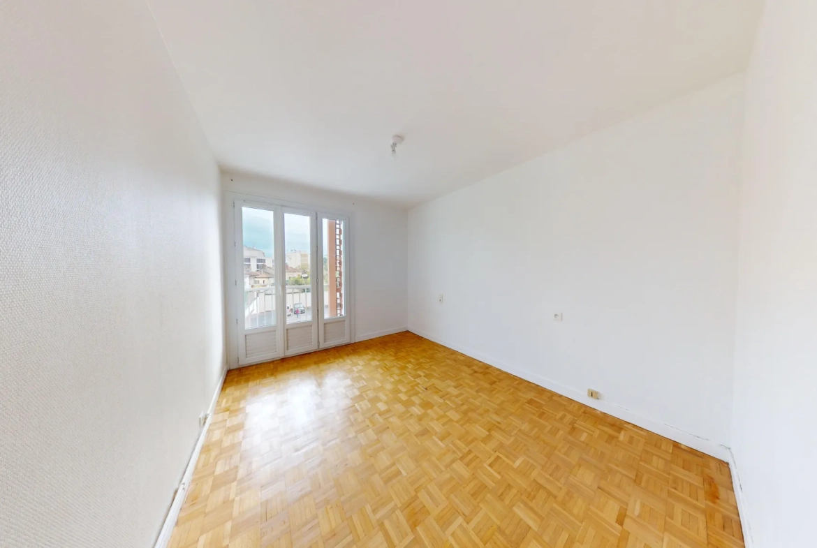 Charmant appartement T3 de 65 m² avec terrasse à Toulouse près du métro Patte d'Oie 
