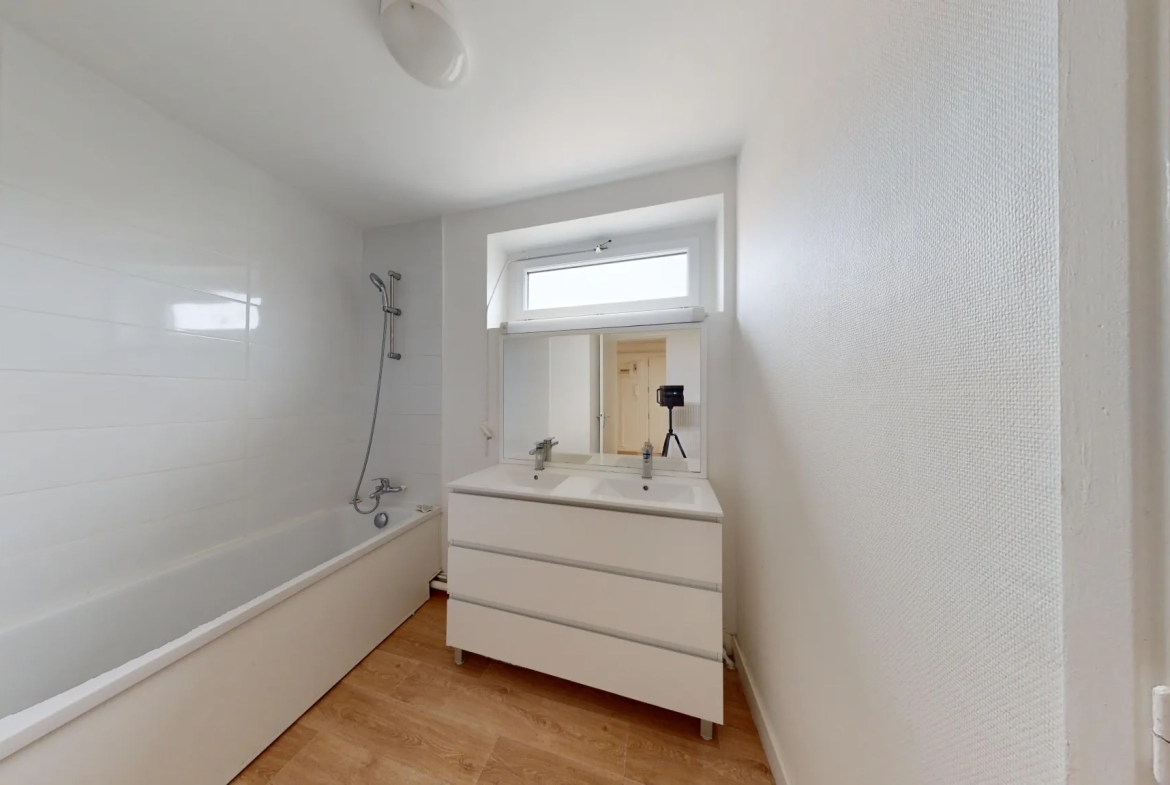 Charmant appartement T3 de 65 m² avec terrasse à Toulouse près du métro Patte d'Oie 