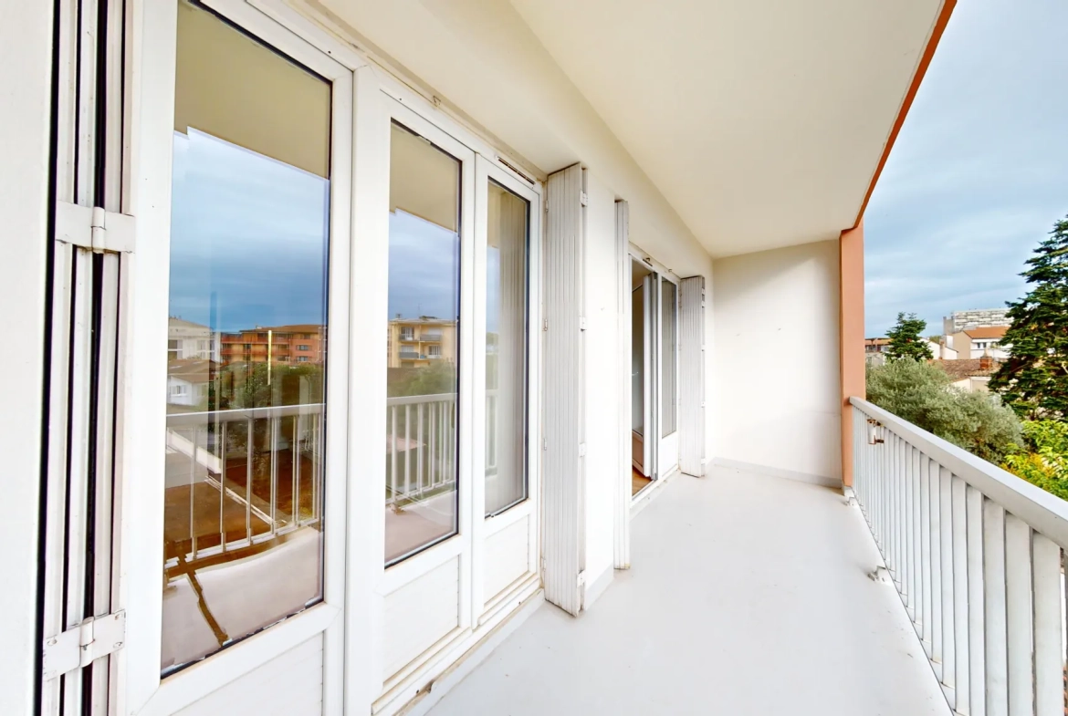Charmant appartement T3 de 65 m² avec terrasse à Toulouse près du métro Patte d'Oie 