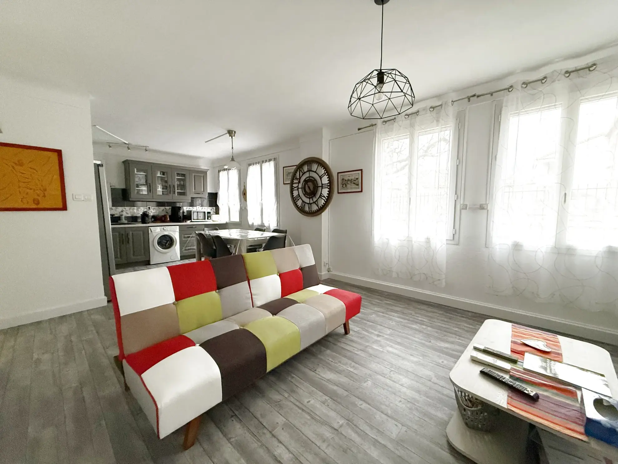 Appartement F3 à vendre à Amélie-les-Bains avec garage, proche du centre-ville 