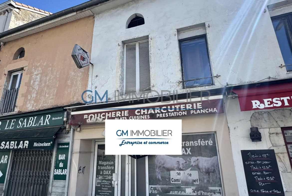 Immeuble de 195 m² à Dax idéale pour investissement et rénovation 