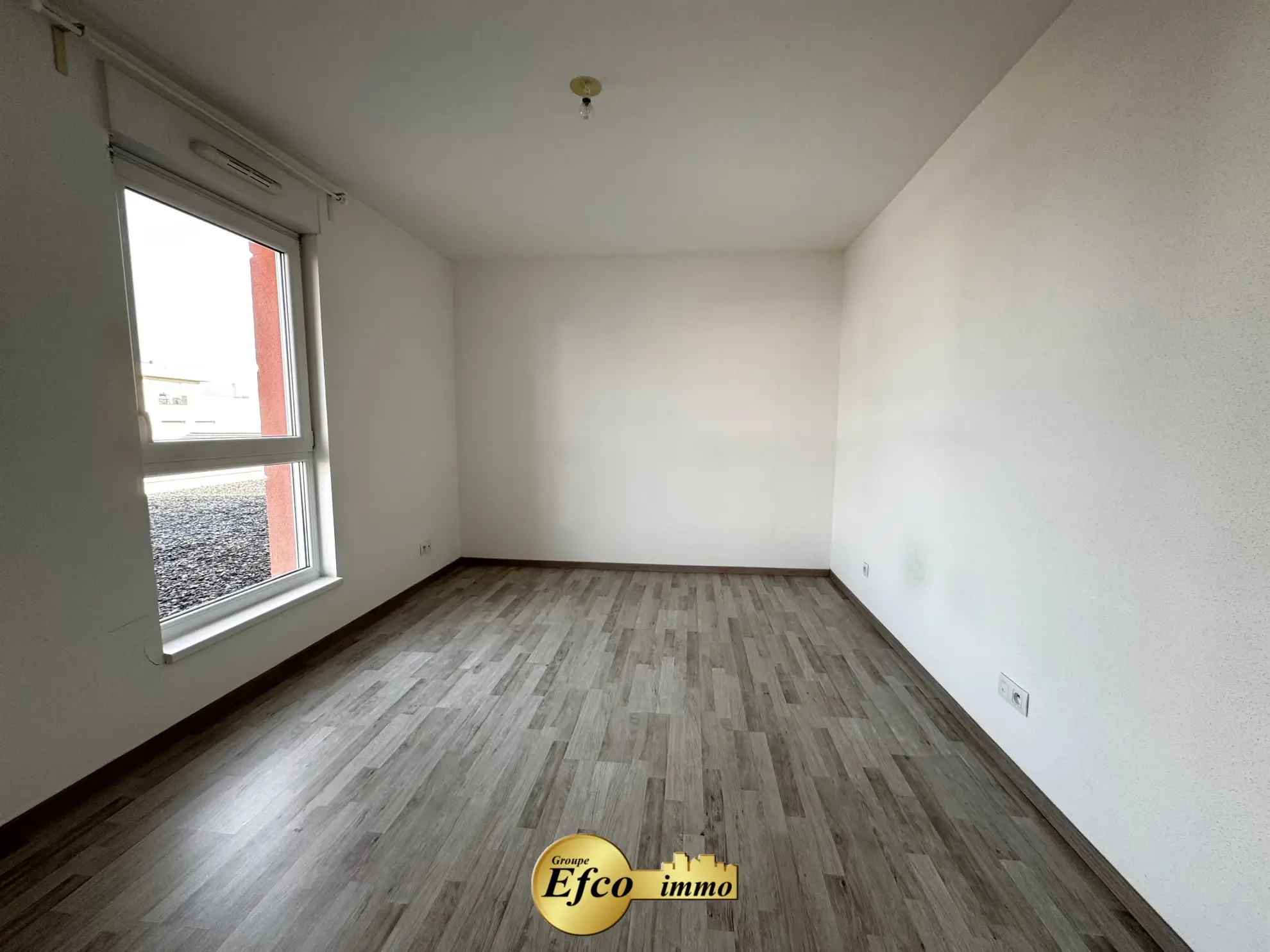 Appartement 2 pièces de 51,89 m² à Saint-Louis avec terrasse et parking 