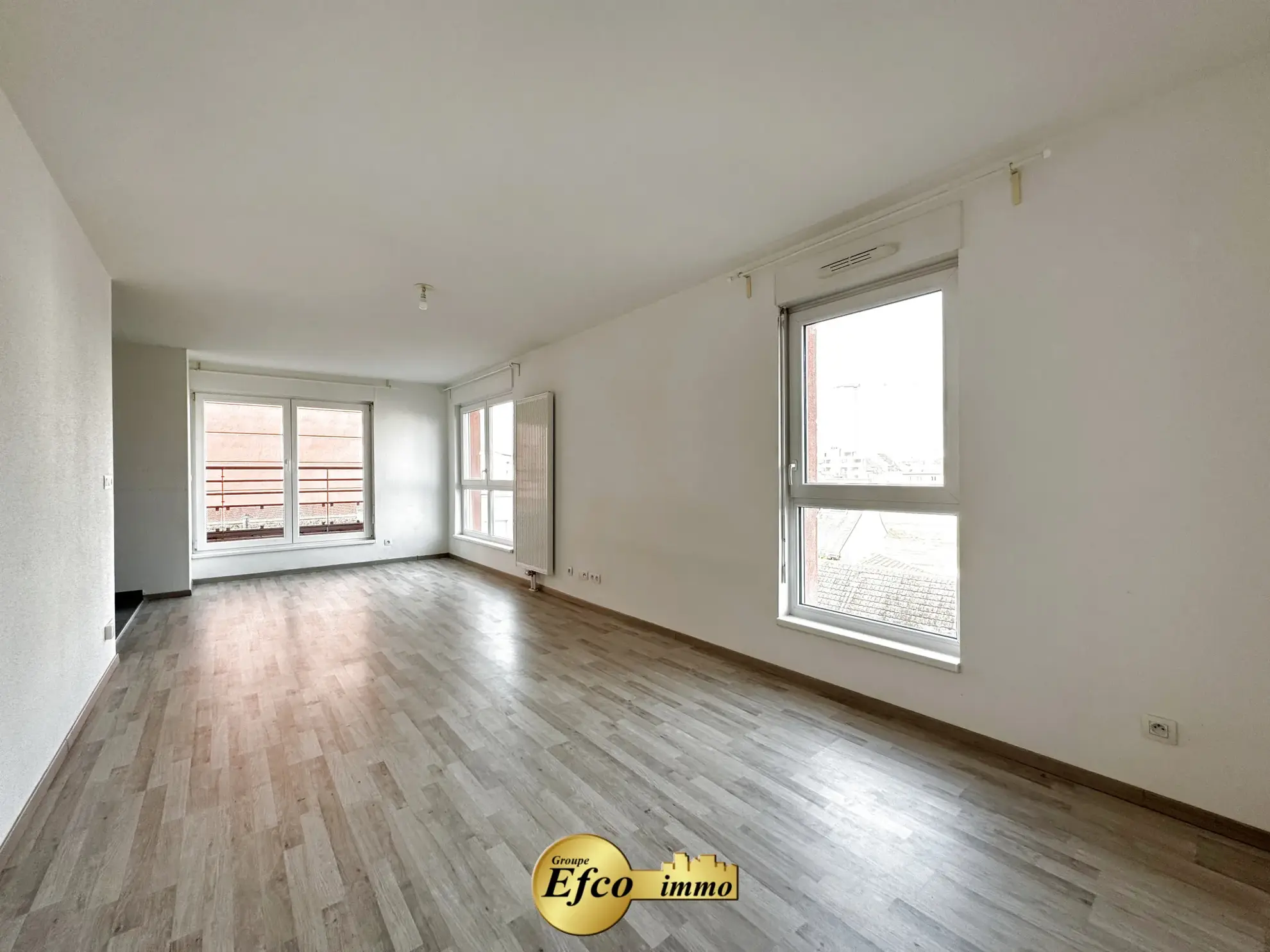 Appartement 2 pièces de 51,89 m² à Saint-Louis avec terrasse et parking 