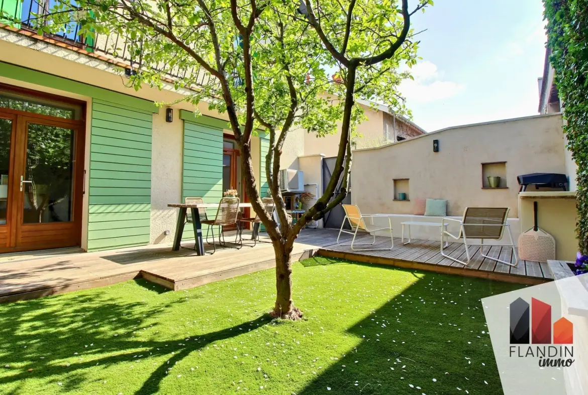 Appartement avec jardin et terrasse en centre-ville de Vernaison 
