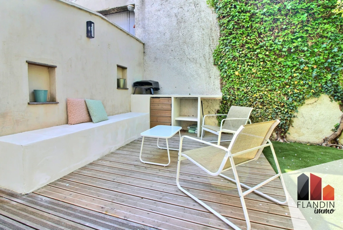 Appartement avec jardin et terrasse en centre-ville de Vernaison 
