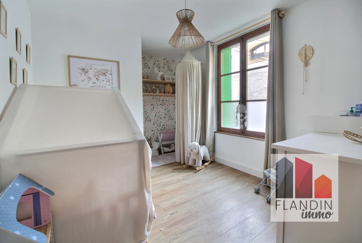 Appartement avec jardin et terrasse en centre-ville de Vernaison 