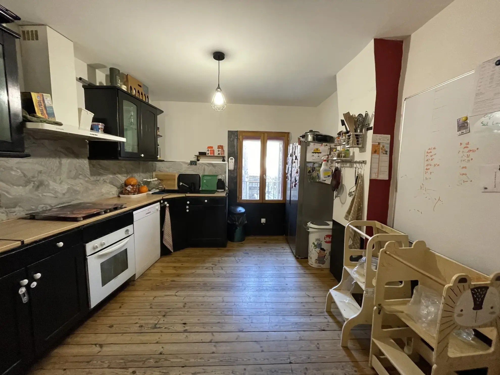 Charmante maison de village de 130 m² avec cour à Fourques 