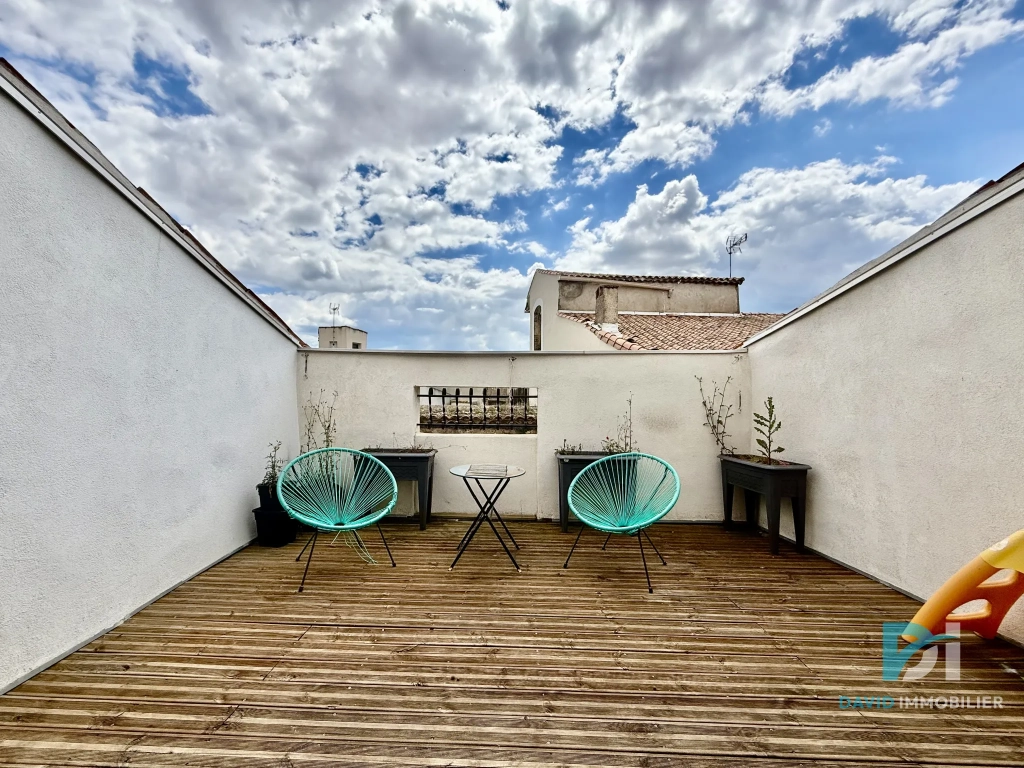 Maison de village rénovée de 121 m² avec terrasse à Florensac