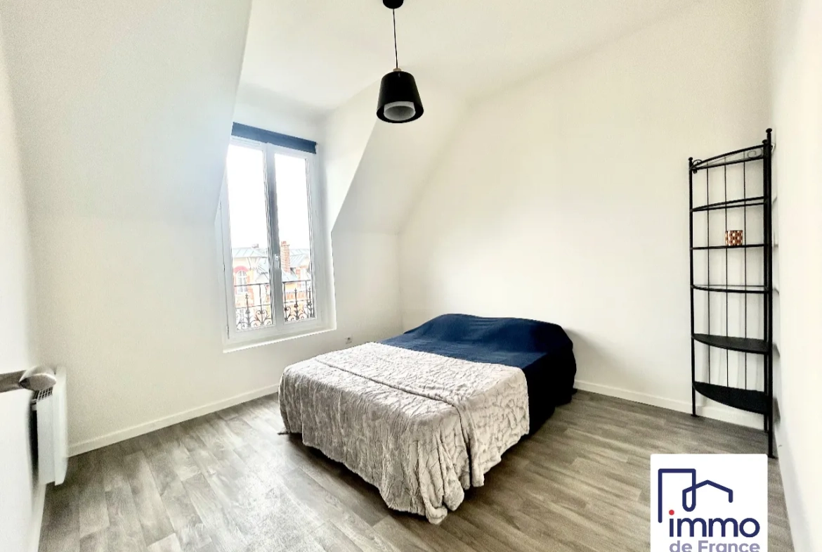 Appartement T2 rénové de 34,45 m² à Pavillons-sous-Bois, Quartier Victor Hugo 