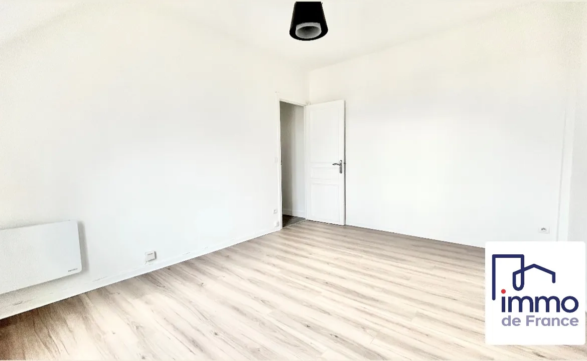 Appartement T2 rénové de 34,45 m² à Pavillons-sous-Bois, Quartier Victor Hugo 