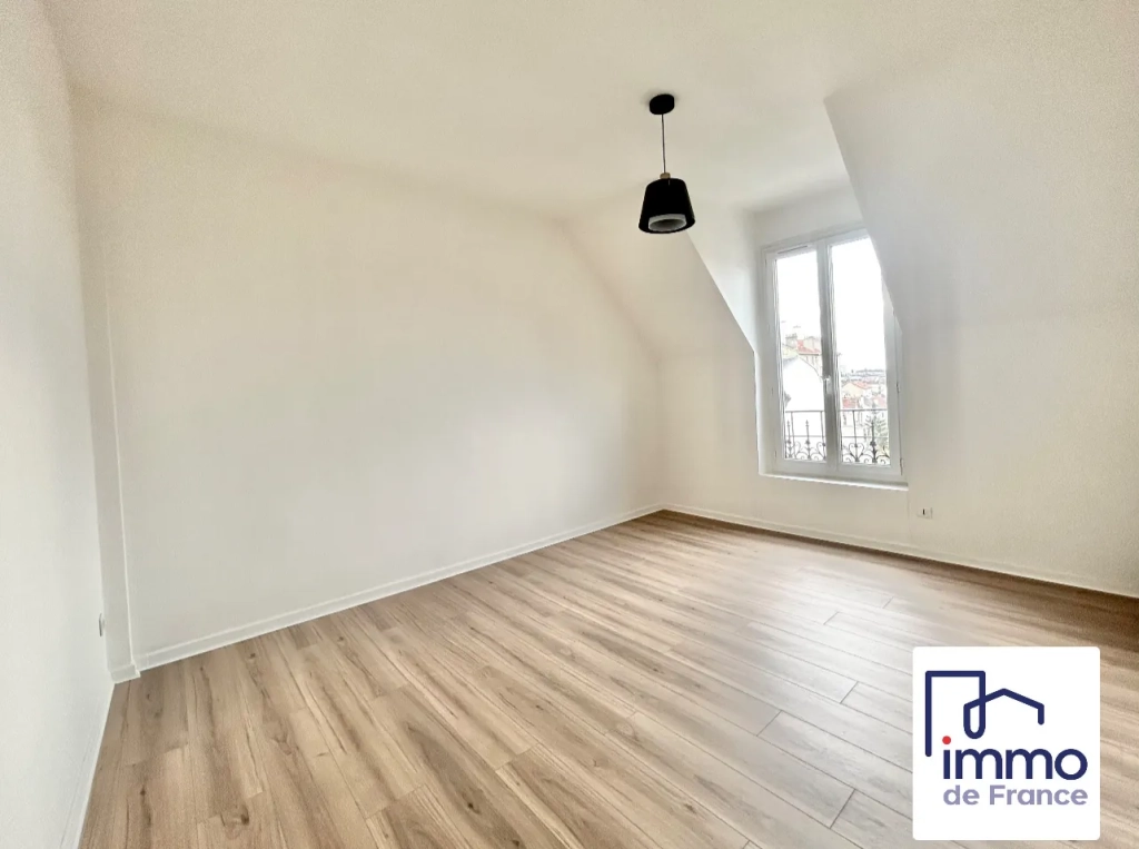 Appartement T2 rénové de 34,45 m² à Pavillons-sous-Bois, Quartier Victor Hugo