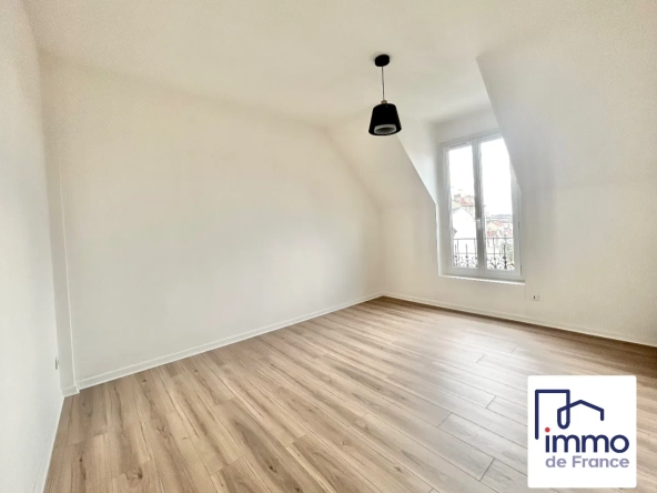 Appartement T2 rénové de 34,45 m² à Pavillons-sous-Bois, Quartier Victor Hugo
