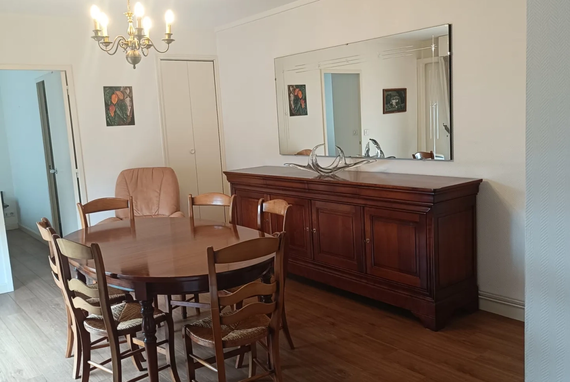 Appartement T2 à vendre à Vierzon, 47,21 m² avec balcon et parking 
