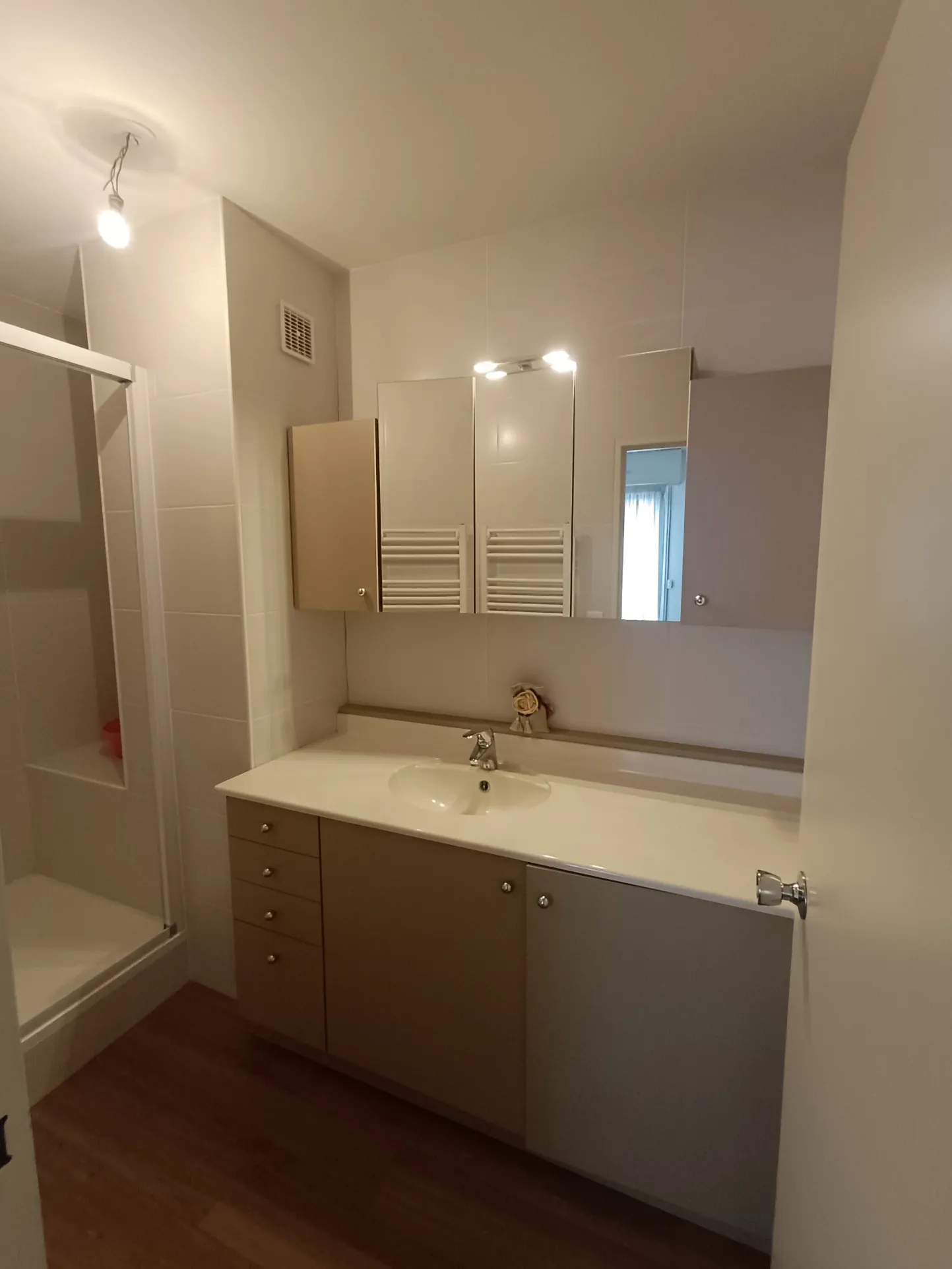 Appartement T2 à vendre à Vierzon, 47,21 m² avec balcon et parking 