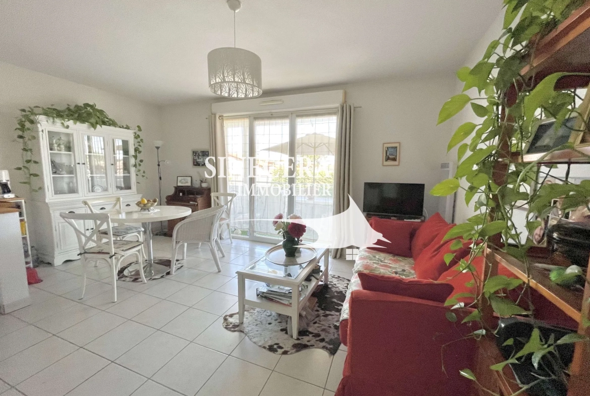 Appartement 2 pièces avec balcon et garage à Gujan-Mestras 