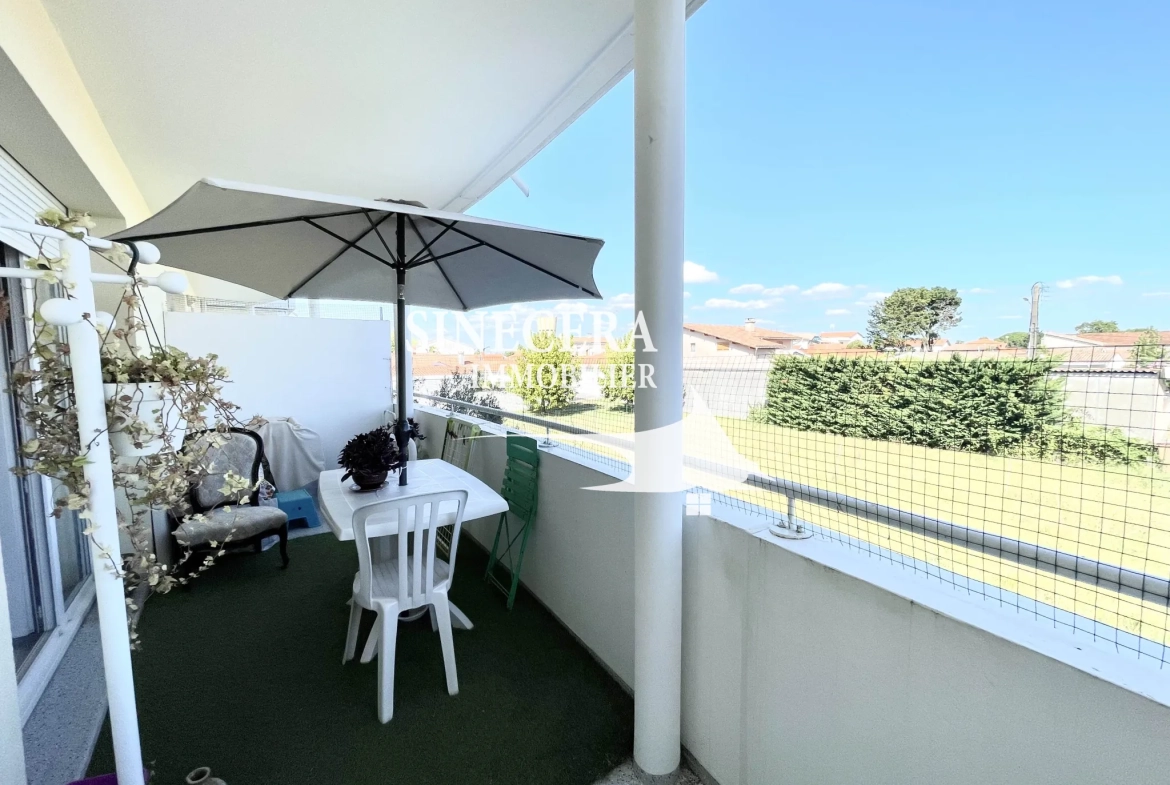 Appartement 2 pièces avec balcon et garage à Gujan-Mestras 