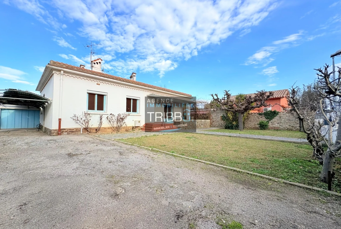 Maison de plain-pied à Thuir avec 4 chambres, garage et terrain de plus de 650 m² 