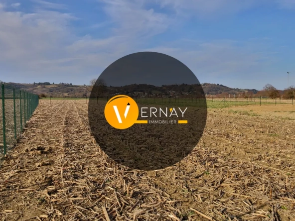 Terrain constructible de 1300 m² à Septème, viabilisé et plat