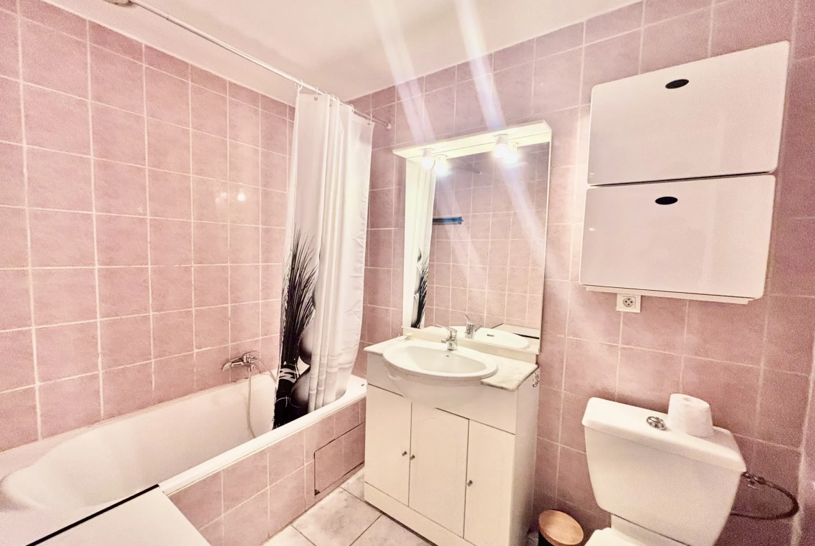 Appartement de 35 m² à vendre au centre de Cannes, proche Croisette et Palais des Festivals 