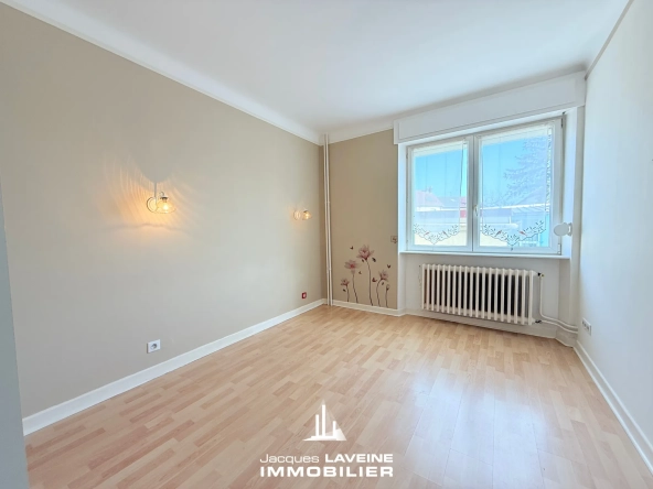 Appartement 4 pièces avec garage à Woippy proche gare et commodités 