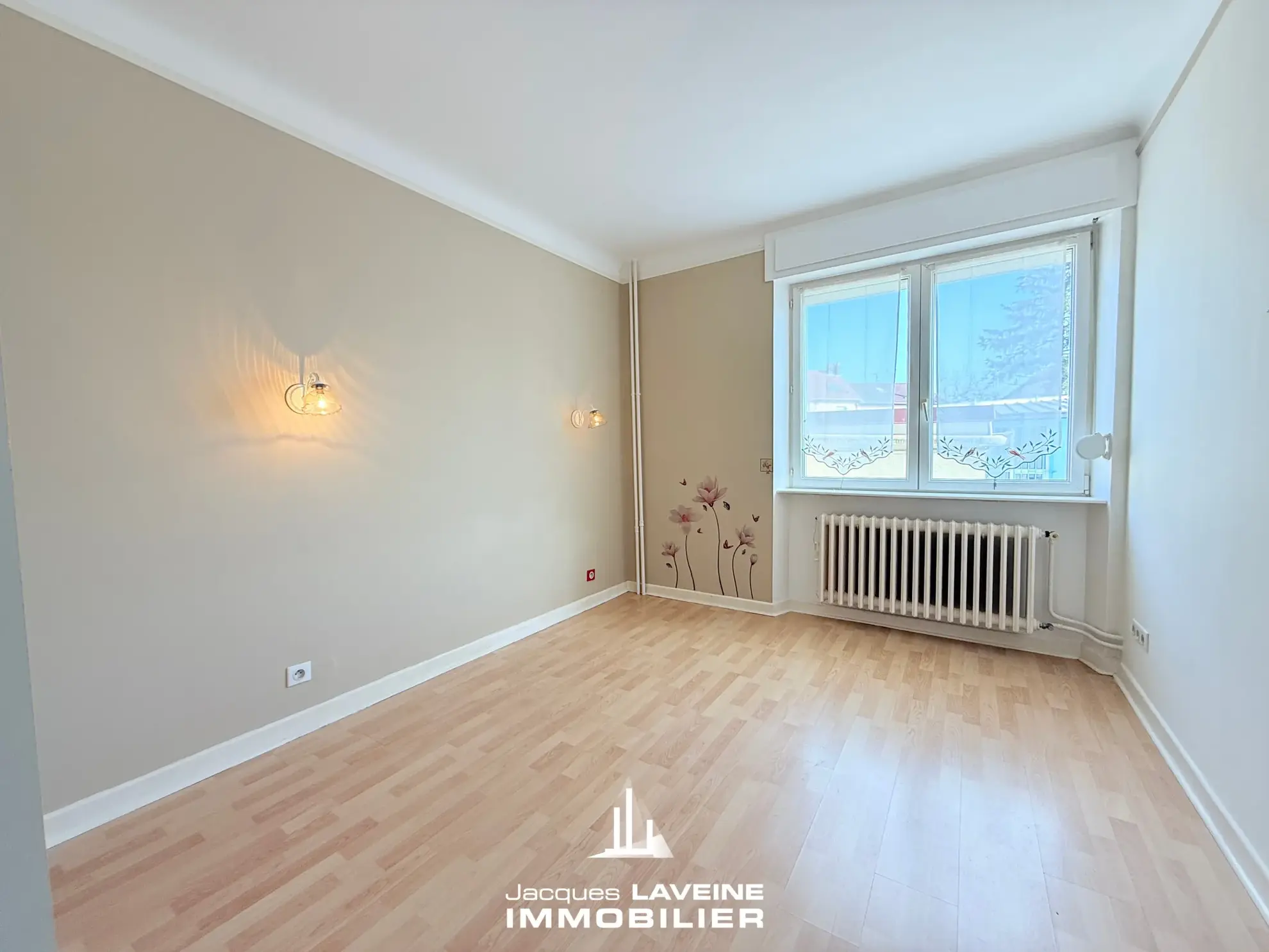 Appartement 4 pièces avec garage à Woippy proche gare et commodités 