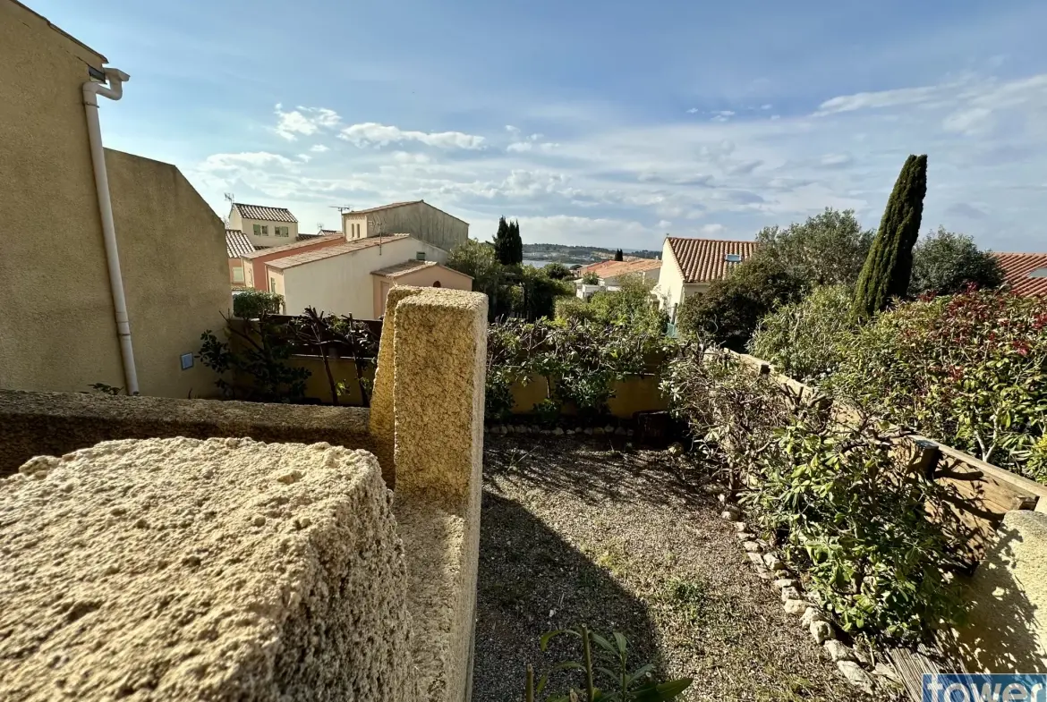 Appartement T2 à Leucate Plage avec garage, terrasses et jardin arboré 
