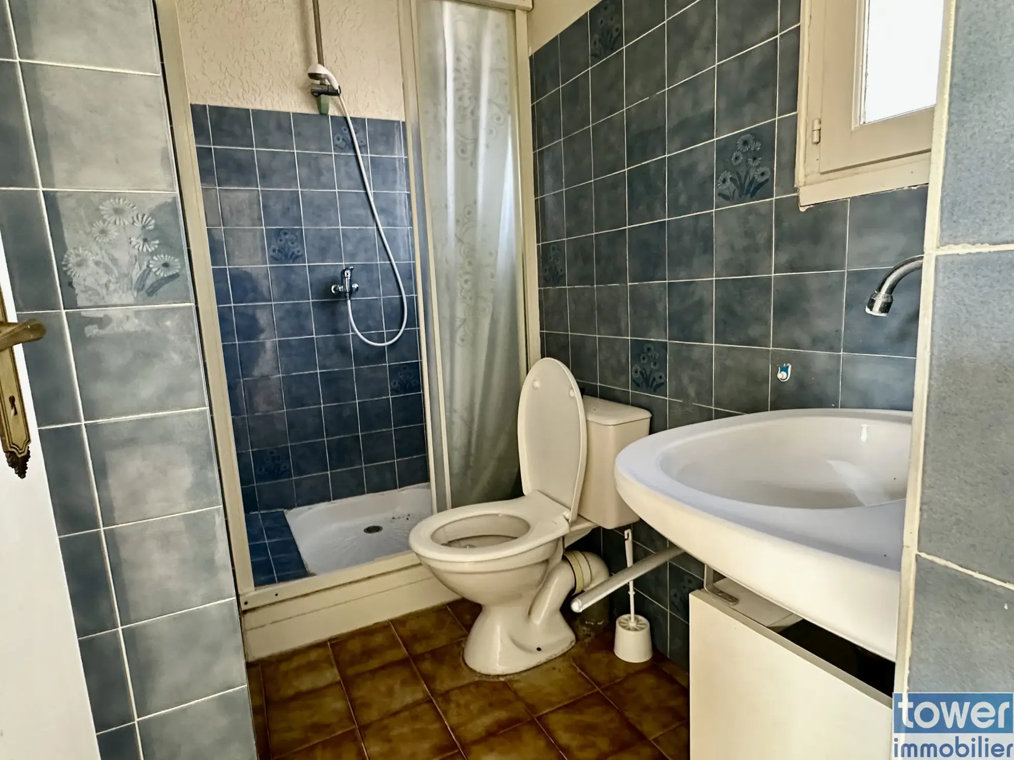 Appartement T2 à Leucate Plage avec garage, terrasses et jardin arboré 