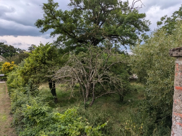 Superbe terrain à bâtir à Challuy de 1938 m² proche de Nevers 