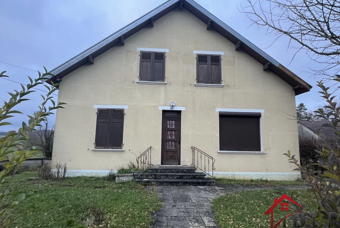 Maison F5 de 135 m² avec grand terrain en Haute-Marne près des Vosges 