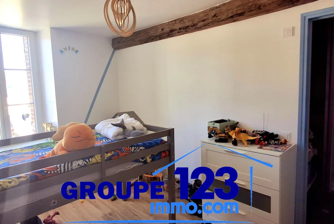 Belle maison en pierre rénovée avec jardin clos à Aillant-sur-Tholon 