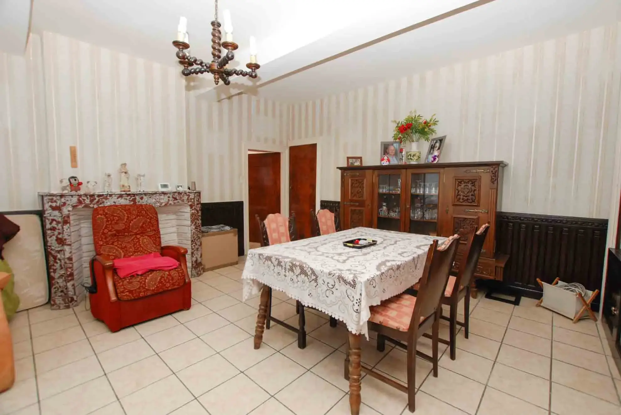 Maison semi-individuelle à vendre à Jeumont avec jardin et garage 