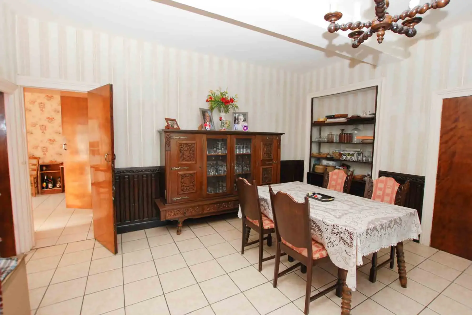 Maison semi-individuelle à vendre à Jeumont avec jardin et garage 