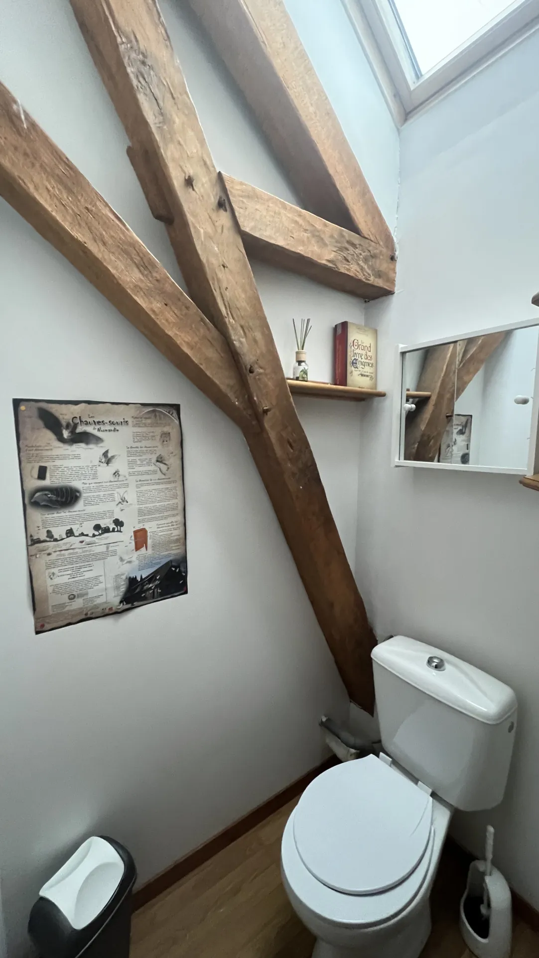 Vente maison de caractère de 116,07 m² à Alençon avec cour et parking 