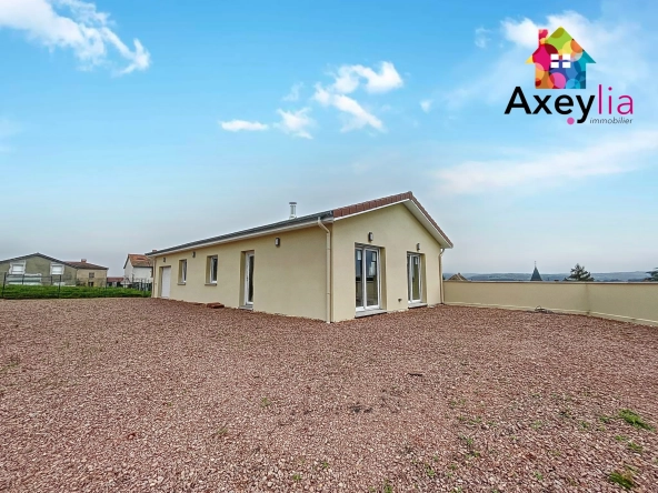 Maison de plain-pied à vendre à Melay (71340) proche Briennon avec grand terrain