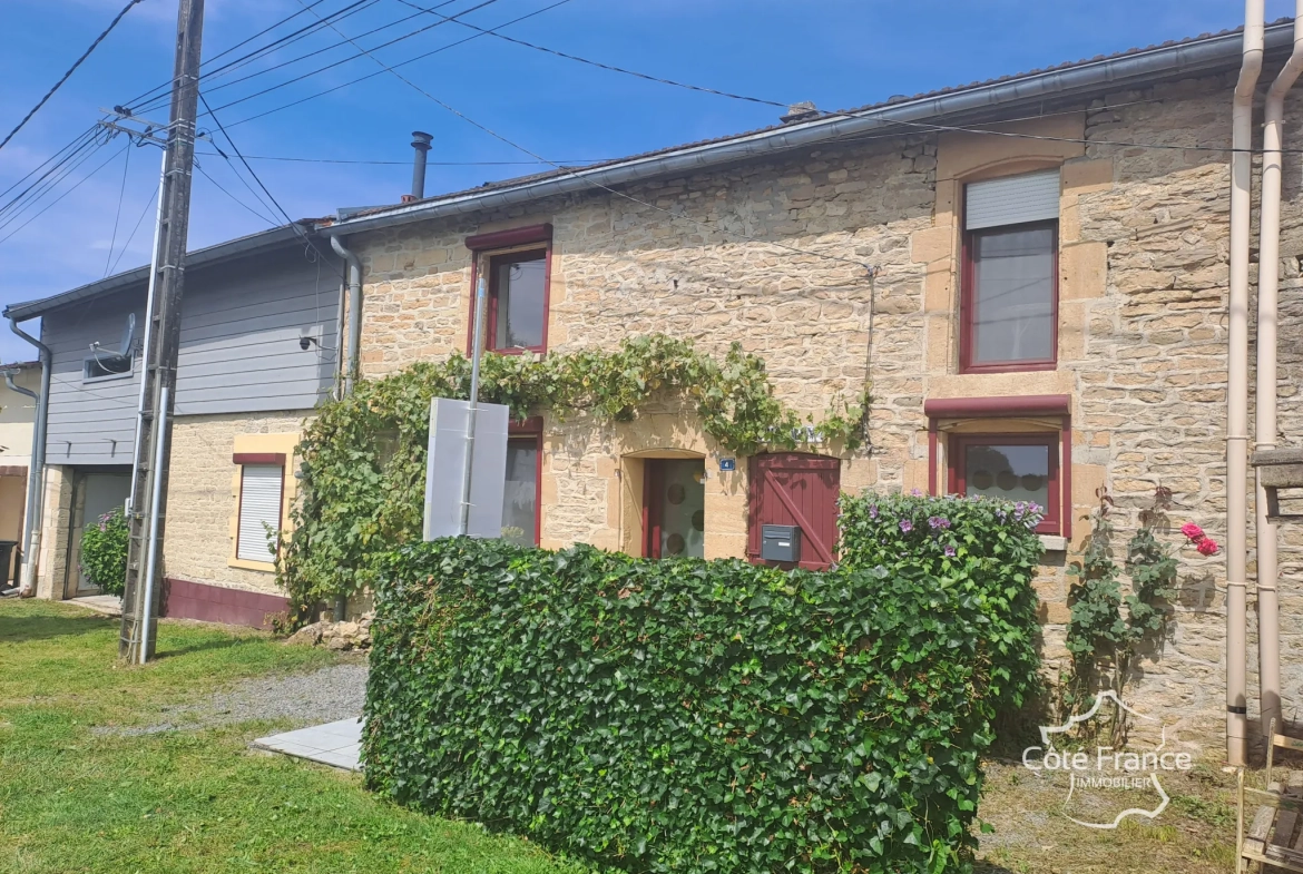 Charmante maison rénovée de 286 m² à GERMONT avec piscine et vue imprenable 
