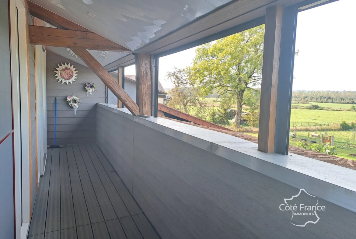 Charmante maison rénovée de 286 m² à GERMONT avec piscine et vue imprenable 