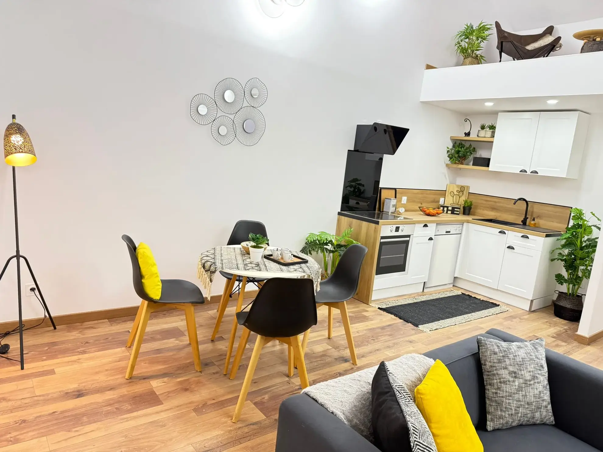 Appartement rénové avec mezzanine et terrasse à Amélie-les-Bains - 44,6 m² 