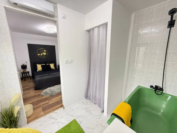 Appartement rénové avec mezzanine et terrasse à Amélie-les-Bains - 44,6 m² 