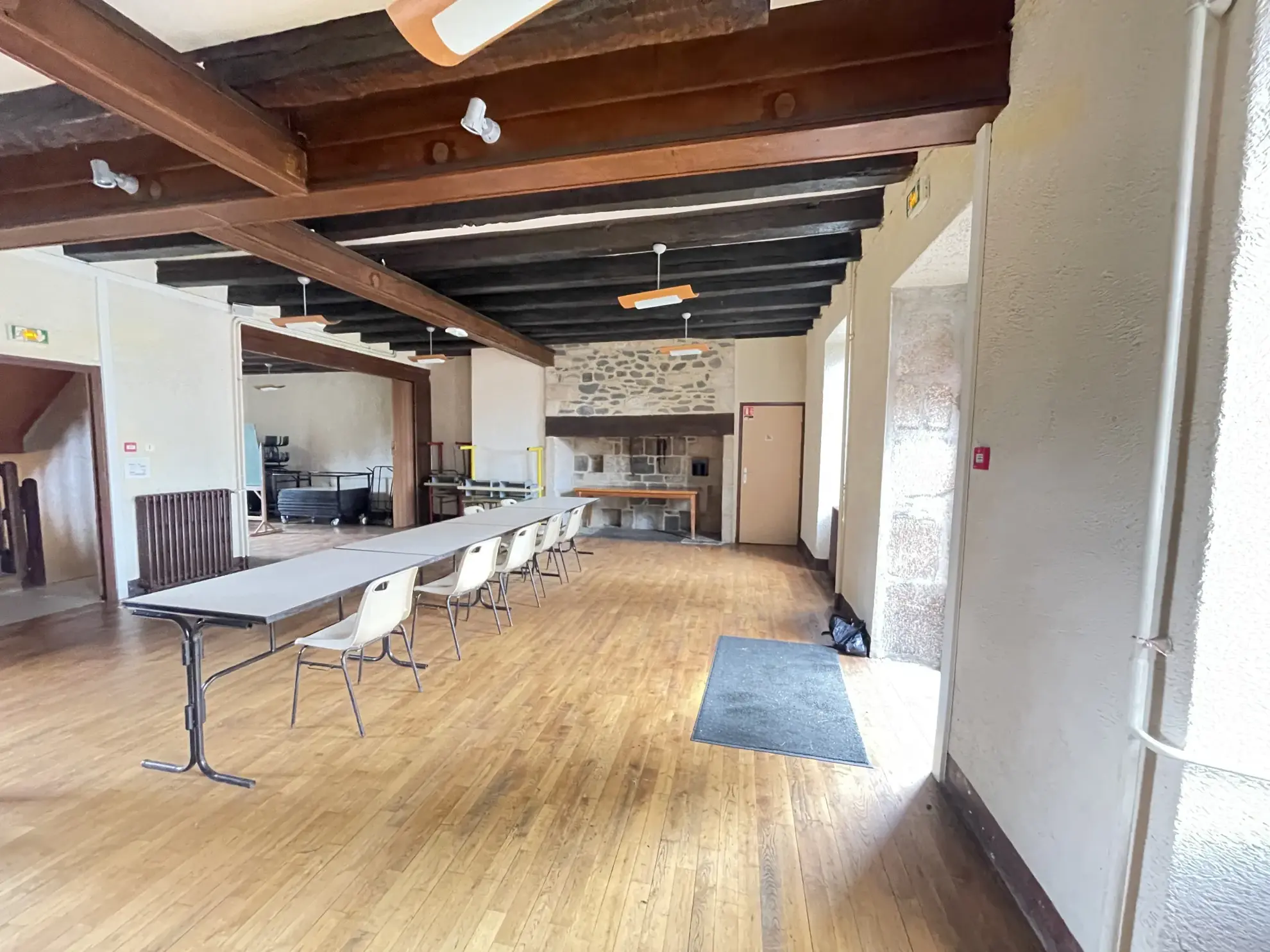 Maison ancienne de 5 pièces avec terrasse à Rilhac-Xaintrie 