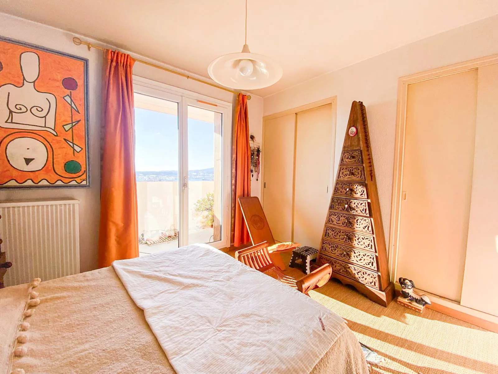 Appartement T4 avec vue mer à Toulon, viager occupé, garage et terrasse 