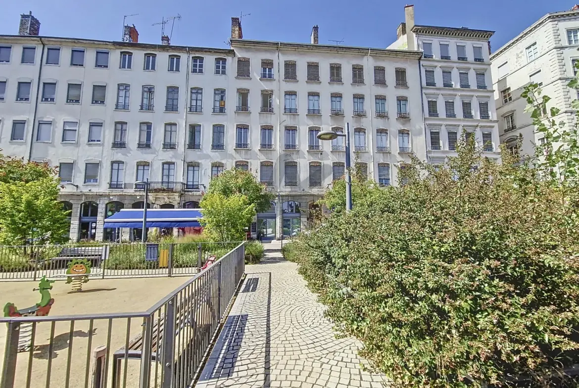 Investissement appartement commercial à Lyon 1er, rentabilité 8 %, proximité Opéra 