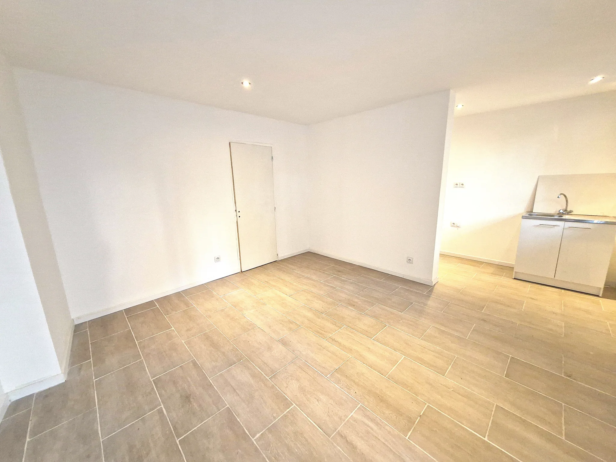 Appartement moderne avec jardin privé à Toulon – Idéal investisseurs ou résident principal 